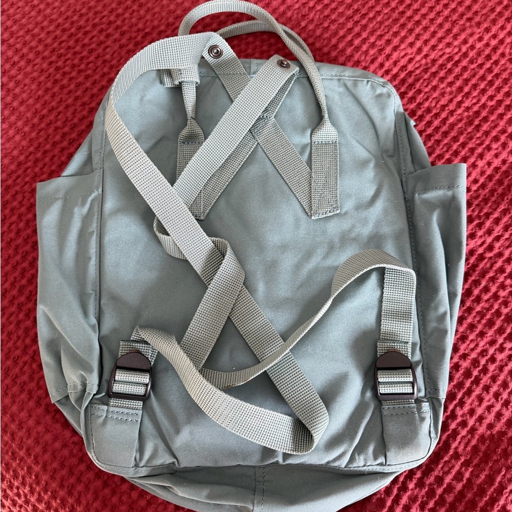 Kånken Backpack - Picture 2 of 3